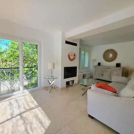 Vila Maison Moderne Avec Piscine *